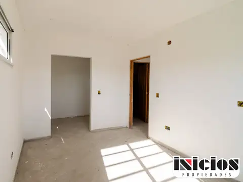 Cobo entre Hernandez y Mármol 100