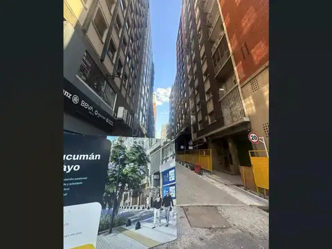 25 de mayo al 700
