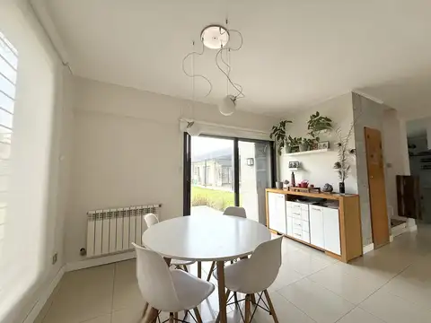 Casa en Venta en Funes, USD 270.000