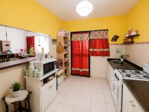 Departamento en Venta en Villa Luzuriaga, USD 45.000