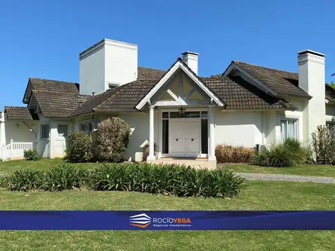 Casa en Venta en San Diego Country Club Moreno