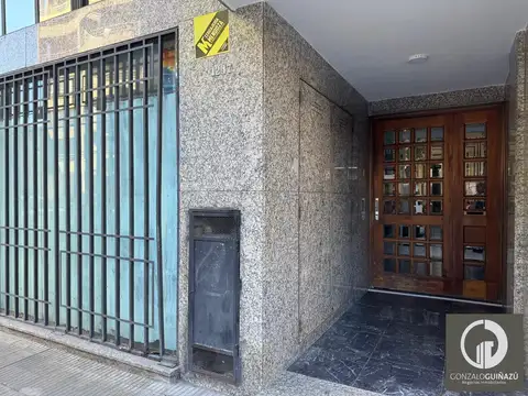 DEPARTAMENTO ALQUILER TRES DORMITORIOS SIN BALCON CON COCHERA CENTRO ROSARIO