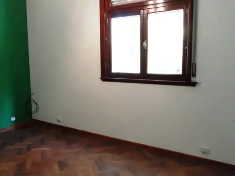 Depto Tipo Casa en Venta en Flores, USD 61.900