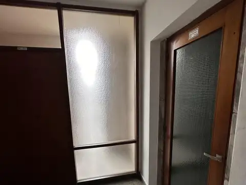 Oportunidad Venta Oficina, Calle Santa Rosa, Centro de Córdoba.