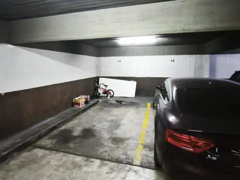 Venta cochera en Belgrano