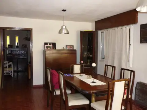 Francisco Astron 6228