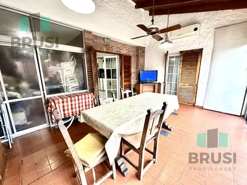 Casa en Venta en Temperley, USD 185.000