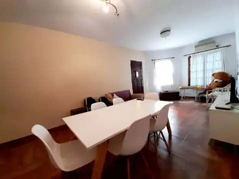 Casa en Venta en Castelar, USD 120.000