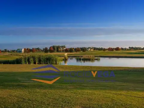Terreno en venta en la Primavera Golf