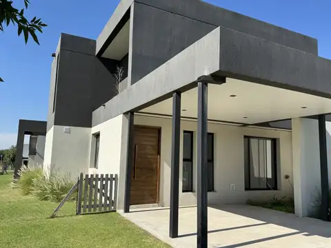 Casa en Venta en El Aljibe, USD 225.000