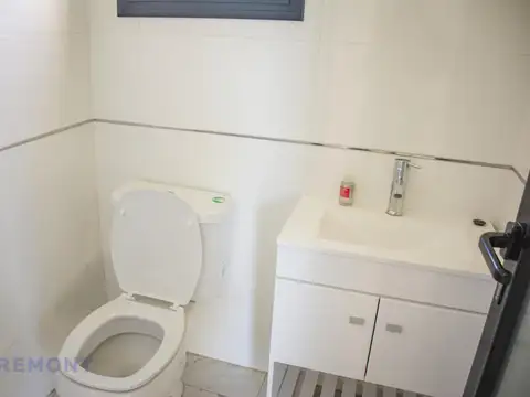 Casa 6 ambientes con 3 baños