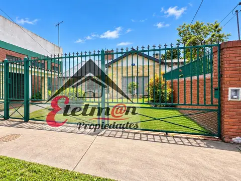 Venta de casa + Departamento tipo Quinta Merlo, Balbin 5150