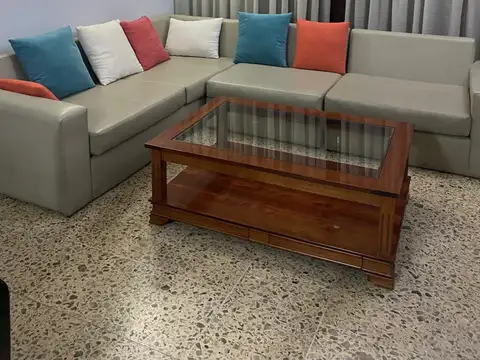Vivienda 3 amb. con deposito al fondo o terreno