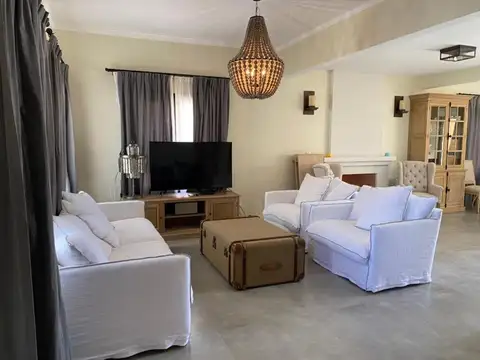 CASA 3 AMBIENTES EN VENTA LA PROVIDENCIA CANNING