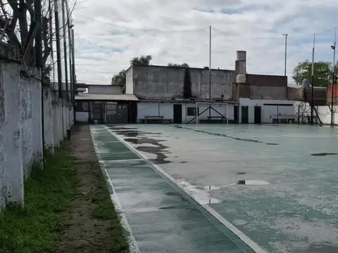 Hipolito Yrigoyen 21700