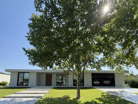 Casa en Venta en Estancias Del Pilar, USD 875.000