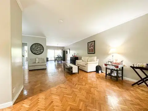 Casa en Venta de 5 dormitorios