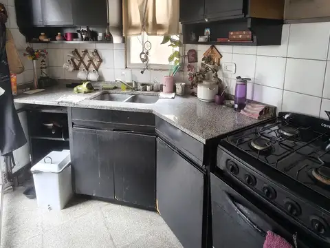 Departamento 4 ambientes con 1 baño