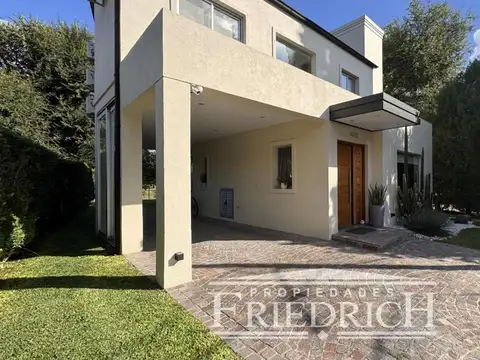 Casa en Venta de 3 dormitorios