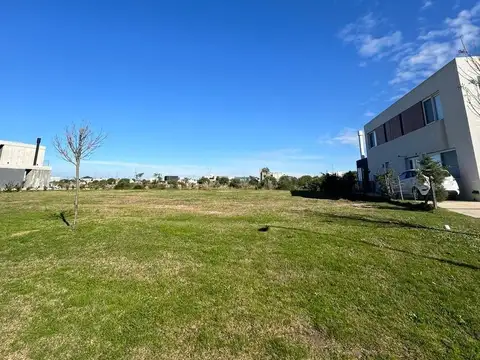 Lote Vista al Lago - Acepta Financiación - Barrio Costas - Escobar