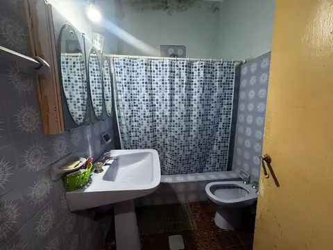 Casa de 3 ambientes en venta