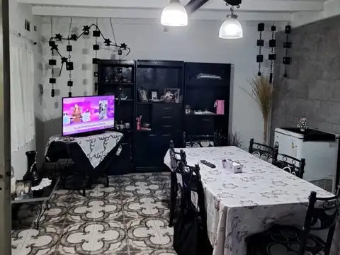 Venta vivienda de 3 amb (muy buen estado)