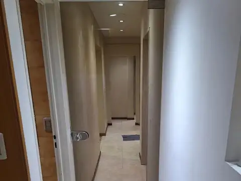 Depto Tipo Casa en Alquiler de 4 ambientes