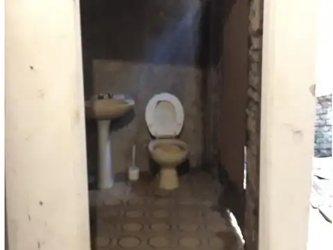 Galpon en Venta 8,66  mts Frente