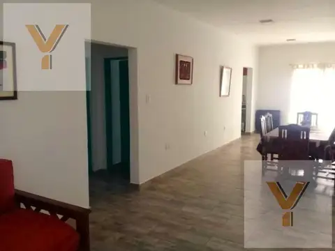 Casa en Alquiler - 2 Dormitorios 1 Baño - 300mts - Tandil