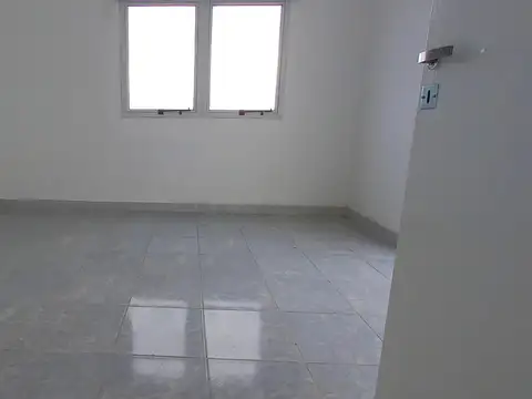 Departamento en Alquiler en Azcuenaga, $ 469.800