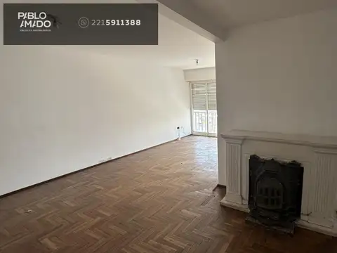 Departamento de dos dormitorios con cochera