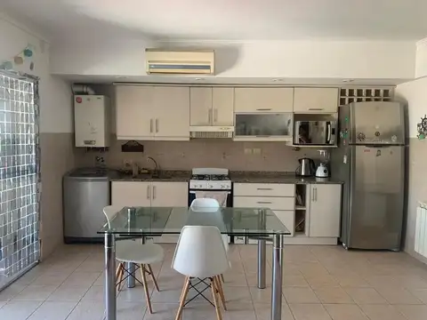 Excelente duplex en adrogue