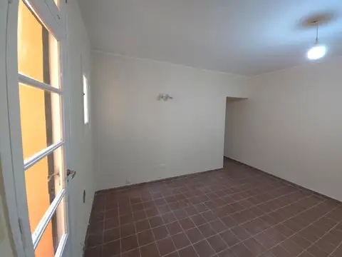 Depto Tipo Casa 3 ambientes con 1 baño