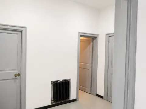 Oficina en Venta 66 años