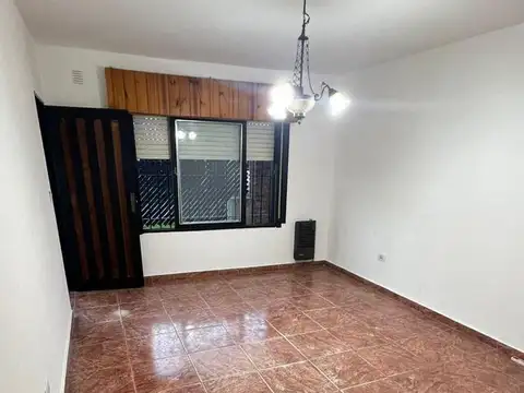 Casa en Alquiler en El Sol, $ 990.000