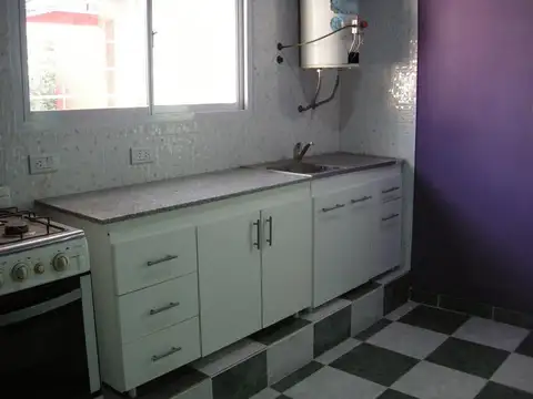 Casa 3 ambientes con 2 baños