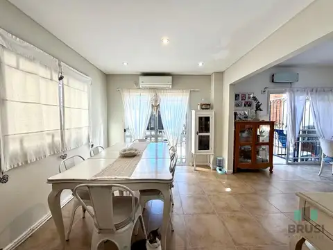 Casa en Venta de 5 dormitorios