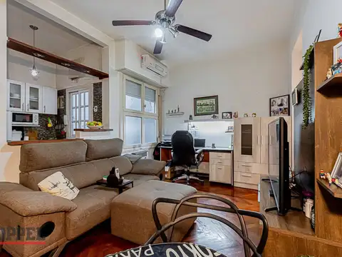 MARISCAL ANTONIO JOSE SUCRE 2200, Piso 1