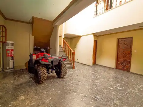 Venta Quinta 13  ambientes en San Vicente