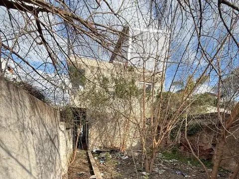 Depto Tipo Casa 2 ambientes con 1 baño