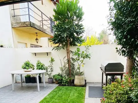Depto Tipo Casa en Venta en Martin Coronado, USD 125.000