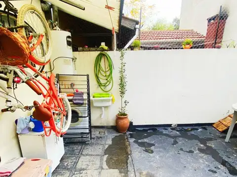 Depto Tipo Casa 4 ambientes con 1 baño