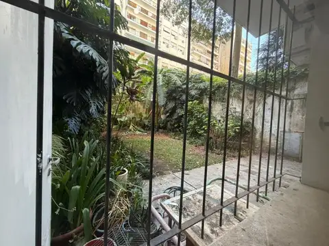 Oficina en Alquiler al Este