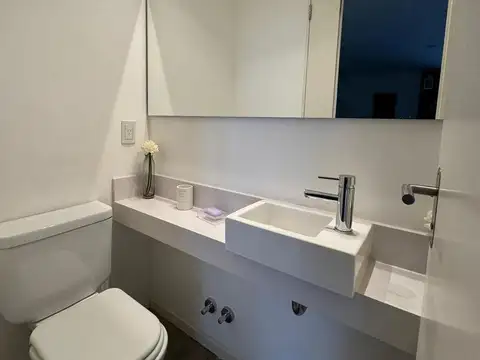 VENTA – MONOAMBIENTE CON BALCÓN, COCHERA Y AMENITIES – LAS CAÑITAS