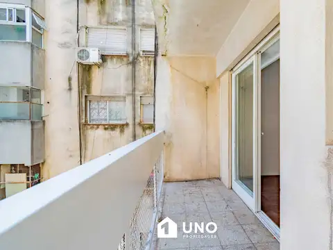 Montevideo 1500, Piso 04