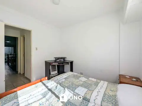 Montevideo 1500, Piso 04