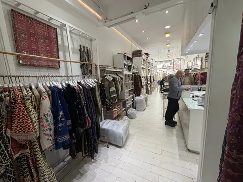 Local en Alquiler en Once, $ 3.200.000