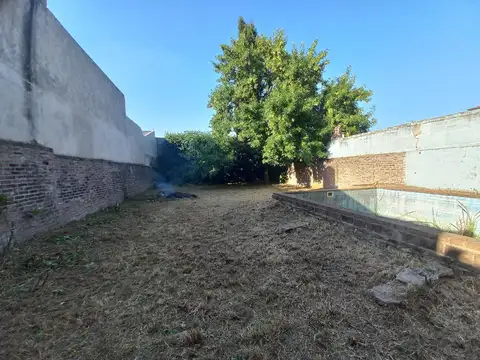 Terreno en Venta en Castelar Sur, USD 69.000