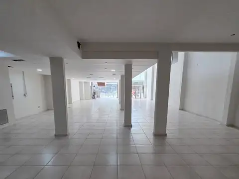 Local en Alquiler en Godoy Cruz, $ 3.500.000