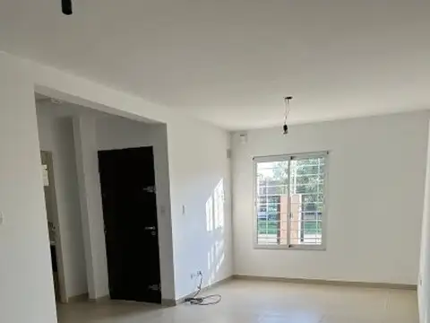 Casa en Alquiler en Rosario, $ 850.000